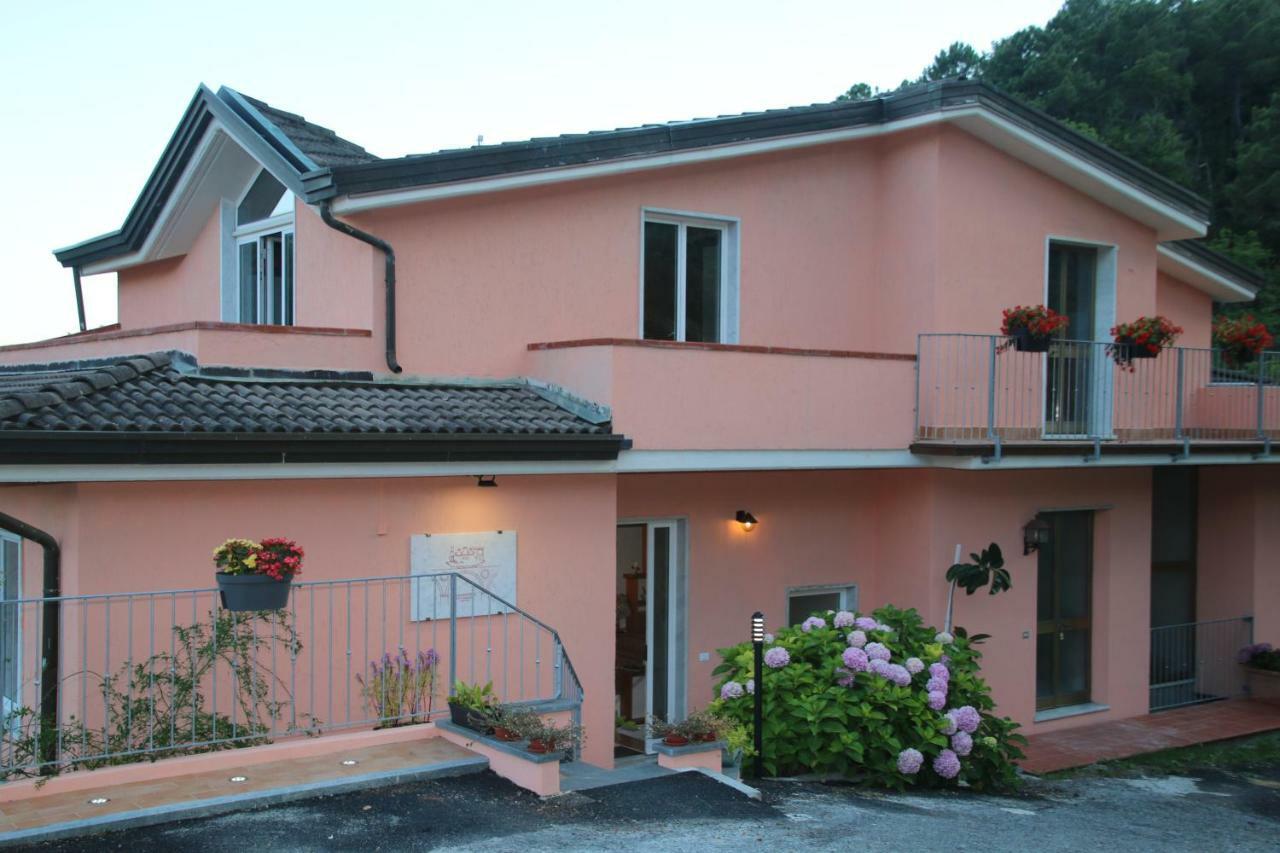 B & B La Marmifera Carrara Exterior foto